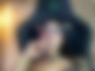 MarianaBranz's Live Sex Cam Show