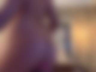 MarianaBranz's Live Sex Cam Show