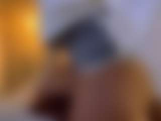 MarianaBranz's Live Sex Cam Show