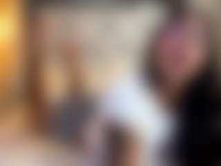 Live cam show with MarianaBranz - Squirt on Soda Cam