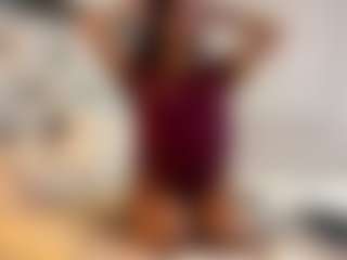 MarianaBranz's Live Sex Cam Show