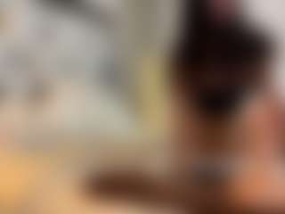 MarianaBranz's Live Sex Cam Show