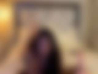 Live cam show with MarianaBranz - Facial on Camsoda