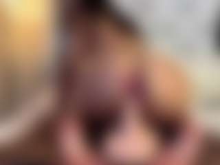 Live cam show with MarianaBranz - Bedroom Latina on TottyGirls | colombia