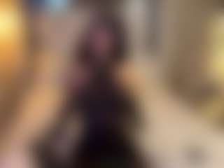 Live cam show with MarianaBranz - Spank on Hubzter Live