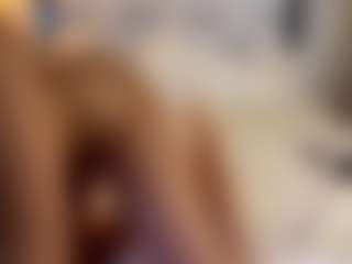 MarianaBranz's Live Sex Cam Show