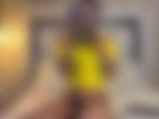 MarianaBranz's Live Sex Cam Show