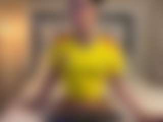 MarianaBranz's Live Sex Cam Show