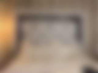 MarianaBranz's Live Sex Cam Show