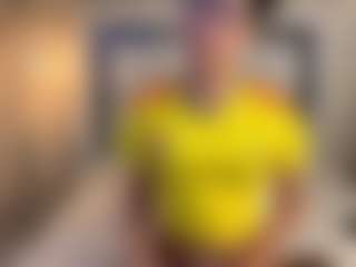 MarianaBranz's Live Sex Cam Show