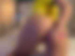 MarianaBranz's Live Sex Cam Show