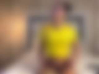 MarianaBranz's Live Sex Cam Show