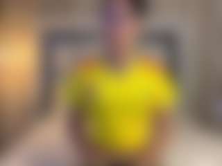 MarianaBranz's Live Sex Cam Show