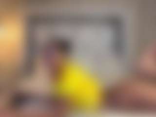 MarianaBranz's Live Sex Cam Show