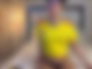 MarianaBranz's Live Sex Cam Show