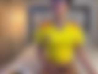 MarianaBranz's Live Sex Cam Show