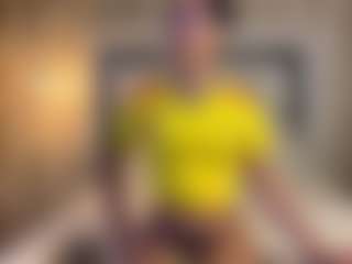 MarianaBranz's Live Sex Cam Show