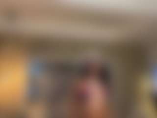 MarianaBranz's Live Sex Cam Show