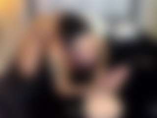 MarianaBranz's Live Sex Cam Show