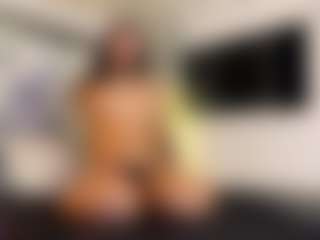 MarianaBranz's Live Sex Cam Show