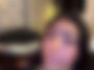 MarianaBranz's Live Sex Cam Show