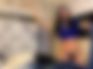 MarianaBranz's Live Sex Cam Show