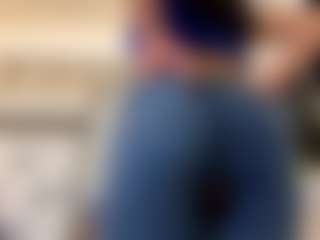 MarianaBranz's Live Sex Cam Show