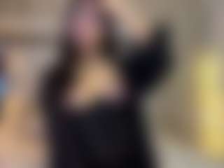 MarianaBranz's Live Sex Cam Show