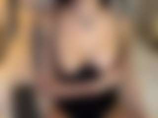 MarianaBranz's Live Sex Cam Show