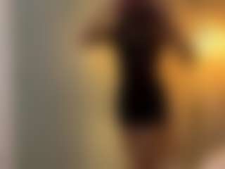 MarianaBranz's Live Sex Cam Show