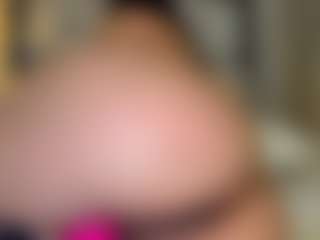 Live cam show with MarianaBranz - Fingering Latina on Camsoda.co | colombia
