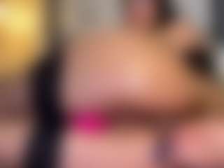 MarianaBranz's Live Sex Cam Show