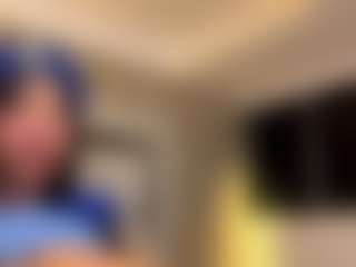 MarianaBranz's Live Sex Cam Show