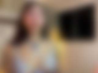 MarianaBranz's Live Sex Cam Show