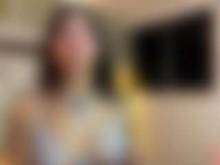 MarianaBranz's Live Sex Cam Show