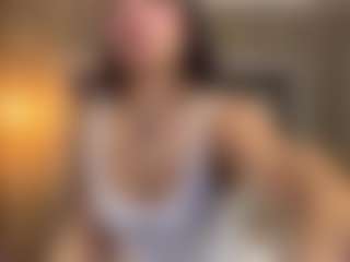 MarianaBranz's Live Sex Cam Show