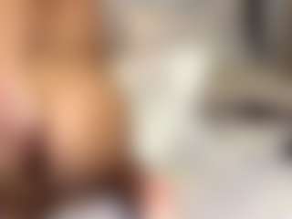 MarianaBranz's Live Sex Cam Show