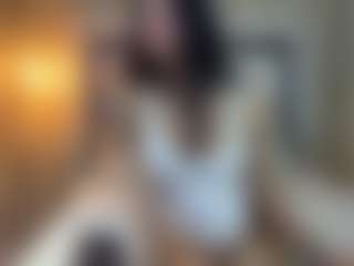 MarianaBranz's Live Sex Cam Show