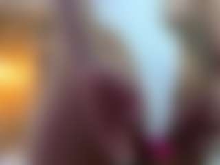 MarianaBranz's Live Sex Cam Show