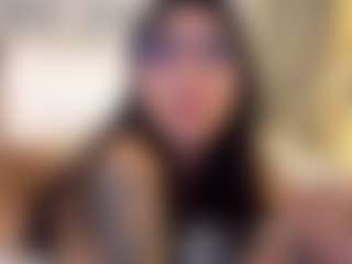 MarianaBranz's Live Sex Cam Show