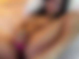 MarianaBranz's Live Sex Cam Show