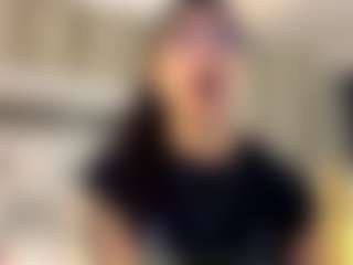 MarianaBranz's Live Sex Cam Show