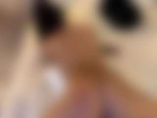 MarianaBranz's Live Sex Cam Show