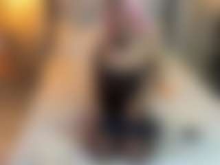 MarianaBranz's Live Sex Cam Show