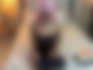 MarianaBranz's Live Sex Cam Show