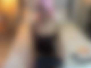 MarianaBranz's Live Sex Cam Show