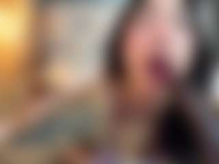 MarianaBranz's Live Sex Cam Show