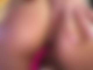 MarianaBranz's Live Sex Cam Show
