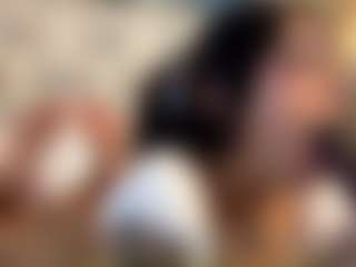 MarianaBranz's Live Sex Cam Show