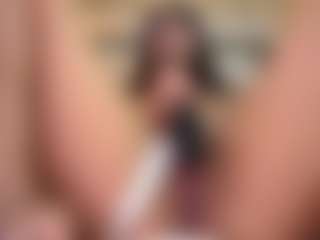 MarianaBranz's Live Sex Cam Show